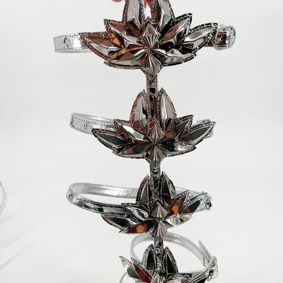 Christian Louboutin Marvel Sea Warrior Silver Gladiator Metallic Sandals EU 39 - Picture 8 of 12